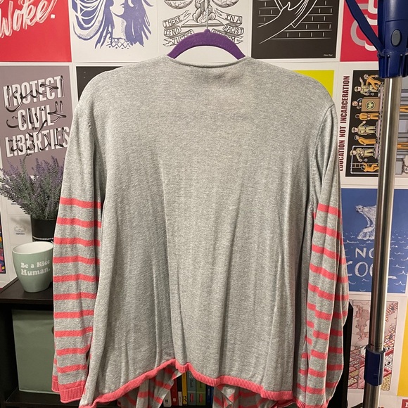 Grey and pink open front sweater - Picture 2 of 3